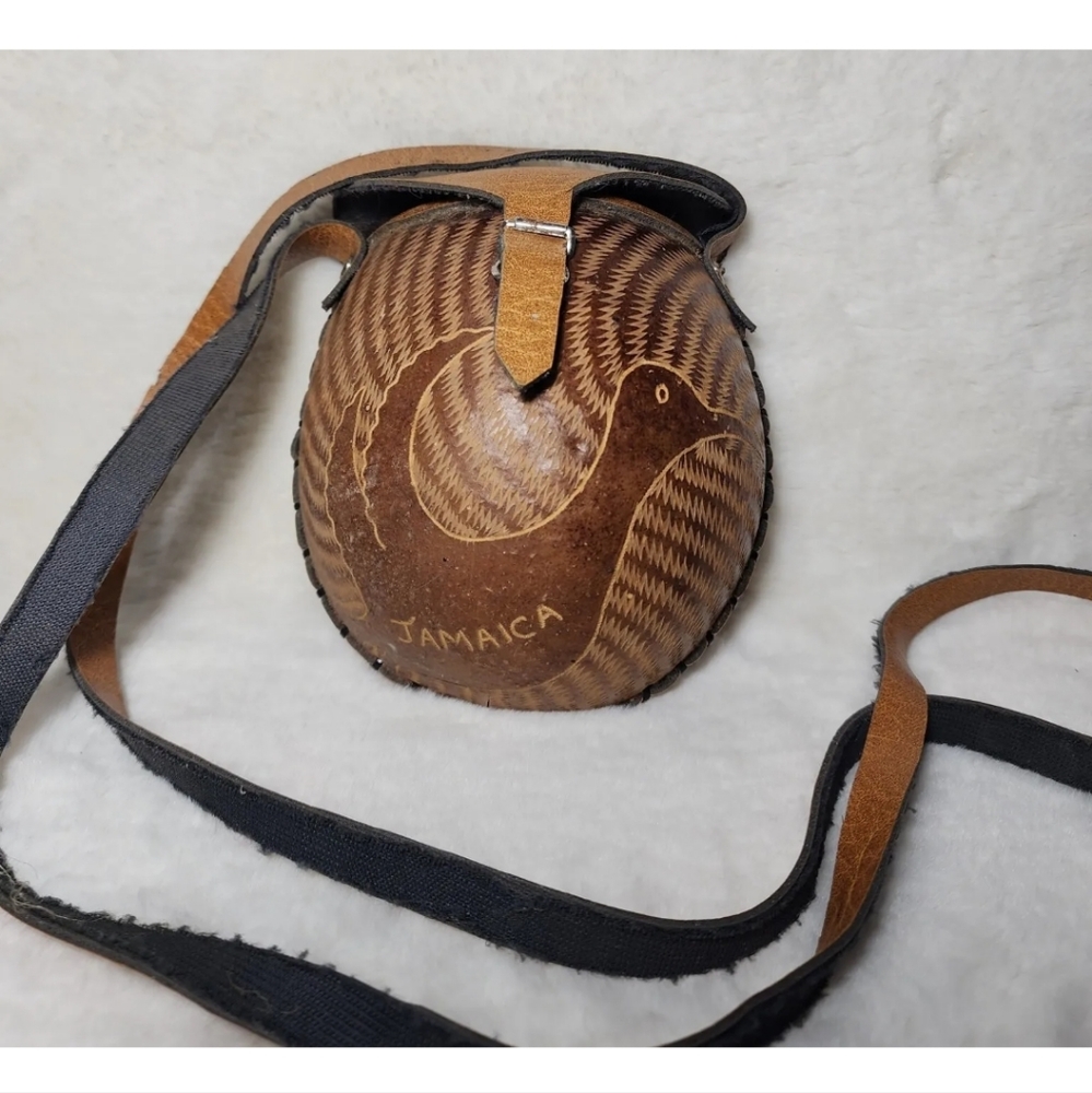 Handmade Jamaica Coconut Cross Body Bag Small Purse Bird Design Retro Artistic